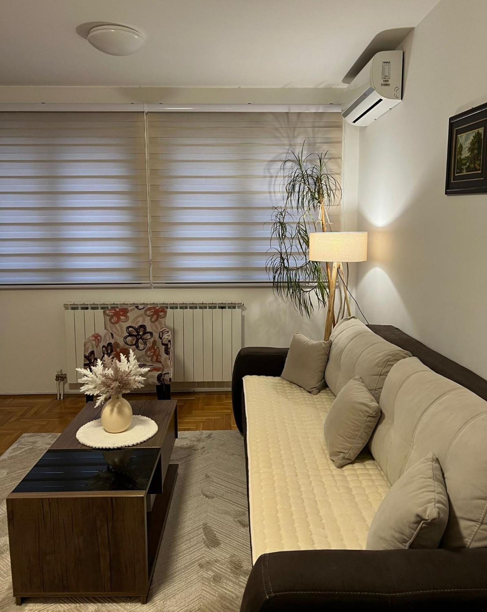 Apartman Manja Lukavica Exterior foto
